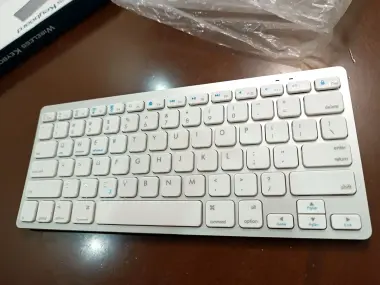 Беспроводная bluetooth клавиатура