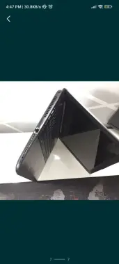 Hp pavilion 15-ay104TX Intel core i5 7 pakaleniya (3.1 GH.z) Windows 1
