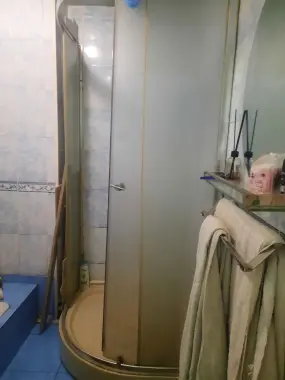 Ijara 1 xona bivshiy opshijit luboyiga