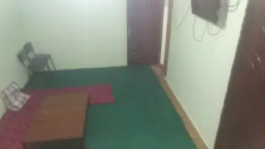 Kvartera bor qizlarga