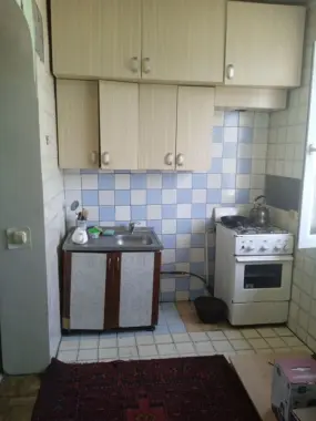 Arenda Kvartira qoʻyamiz qizlar va ayollar