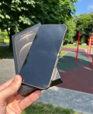 IPhone 12 Pro Max Gold Usta Kormagan