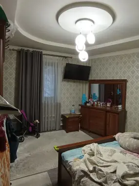 Xovli 7 sotik sotiladi