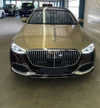 Mercedes Benz S580 Maybach duo tone