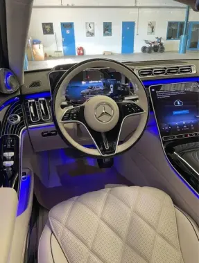 Mercedes Benz S580 Maybach duo tone