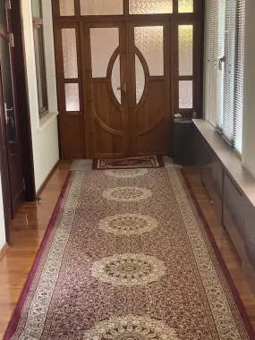 Ховли жой сотилади