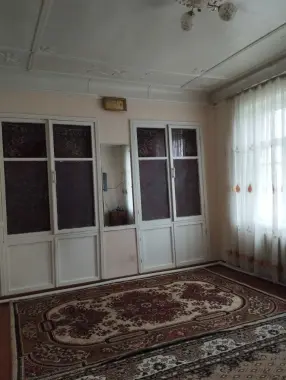 Юнусободда ховли сотилади