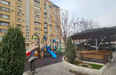 Продается элитная 5-комнатная квартира