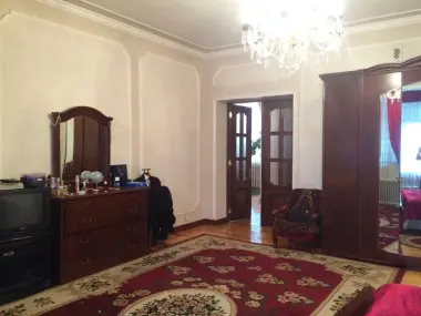 Продается участок 8,9 соток Ахунбабаева в Алмазар район