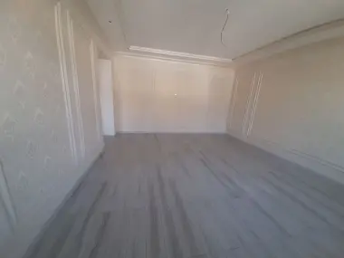 Uchastka sotiladi o dan qurilgan