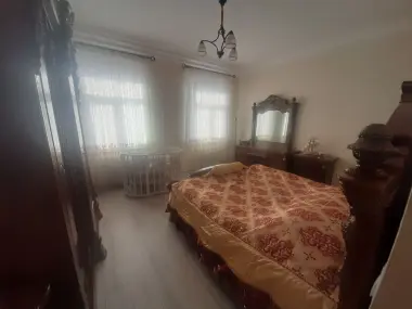 Uchastka sotiladi o dan qurilgan