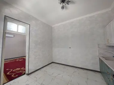 11 sotixli uy Binokor maxallasidan