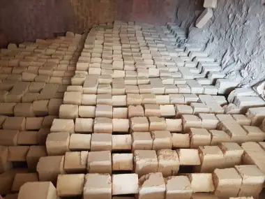 Gisht zavot xarxil turdagii gishtlar yetqazip beramiz