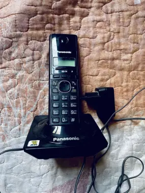 Домашний телефон Panasonic