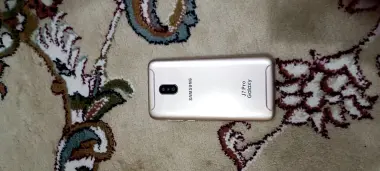 Samsung galaxy J 7 Pro