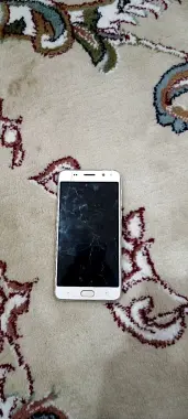 Samsung galaxy J 7 Pro