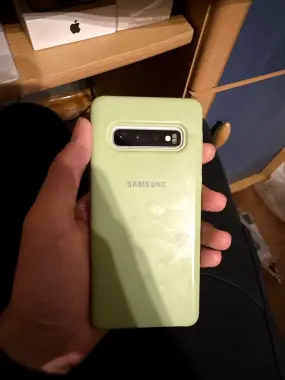 Чехлы для samsung s10