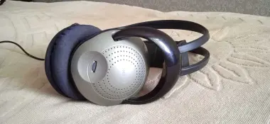 Беспроводные наушники Philips SHC2000
