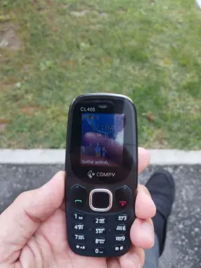 Comfy cl105 toza telefon.2 ta yangi ochilmagan