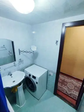 Qizlarga sherikchilikka kvartira.. 4 qiz kere bez makler bez hazayka