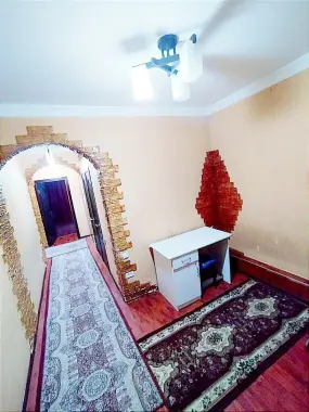Qizlarga sherikchilikka kvartira.. 4 qiz kere bez makler bez hazayka