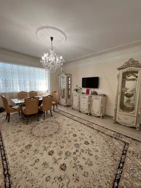 Kvartiraga student qizlar kerak