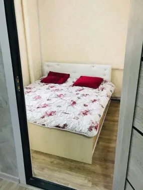 Квартира Посуточна , Chilonzorda arzon kunlik ijara. Para quyilmedi