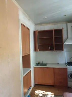 Kvartira bor 3 kishi olinadi