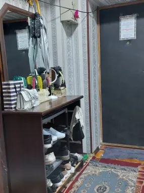Срочна талаба кизларни куяман