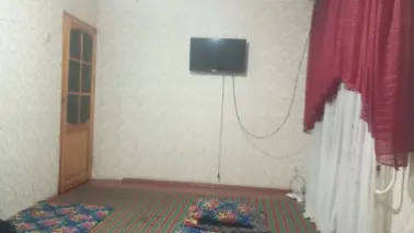 Qizlarga Arenda xozaykali
