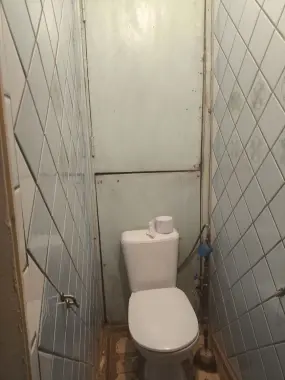 Student ishlaydigan qizlarga arzon kvartira