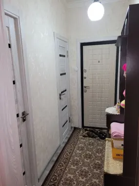 Qizlar uchun ijaraga xona bor