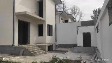 Коттедж угловой 4 сотки, 325 кв. м. в современном коттеджном городке