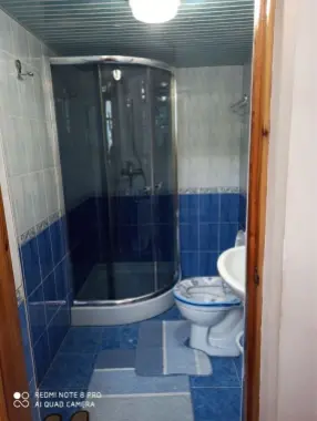 Sotiladi uchastka kokchada 4sotix fasad bor