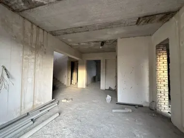 Mevazor mahalla Uy sotiladi