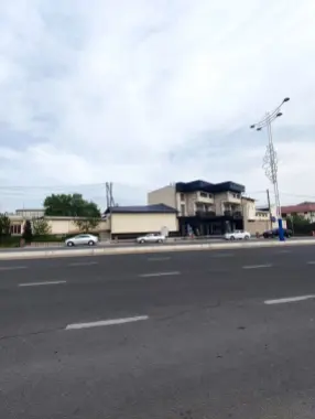 Уй сотилади Кўкча Нурафшон кўчаси