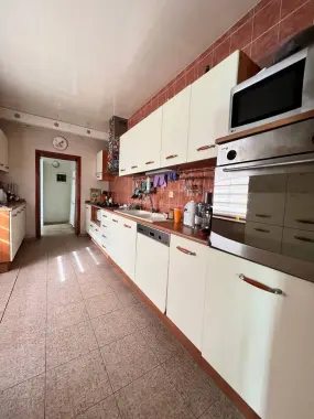 Дом на Саракульке с бассейном 6,3 сотки