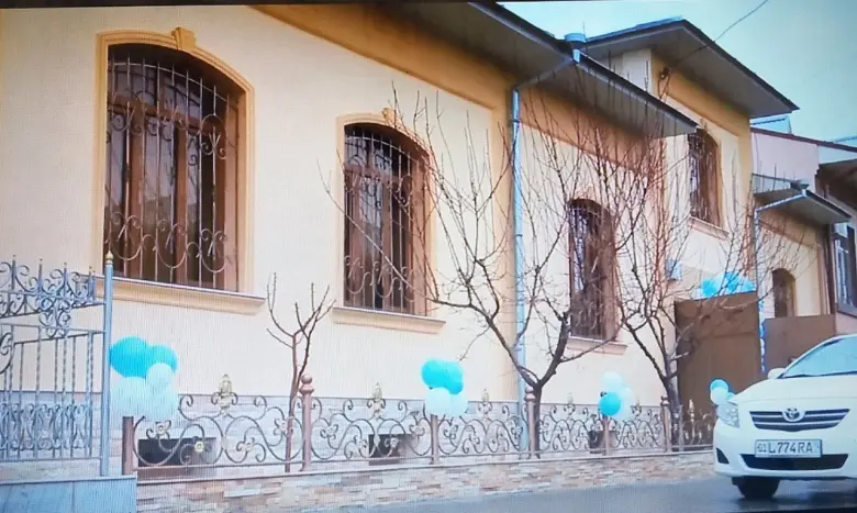 Uy sotiladi, 6 sotix, Oxunboboyevda