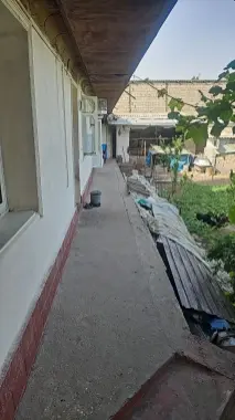 Sergeli tumani Xon Saroy mehmonxonasi yonida