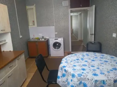 Sheriklikga oqiydigan 1 ta bola olinadi bez makler