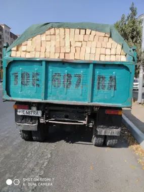 Пишган гишт ва хом гишт