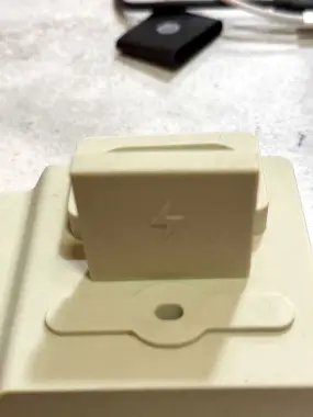 Подставка по Iphone Apple watch Airpods