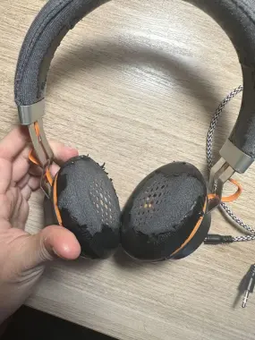 Продаются наушники для компьютера