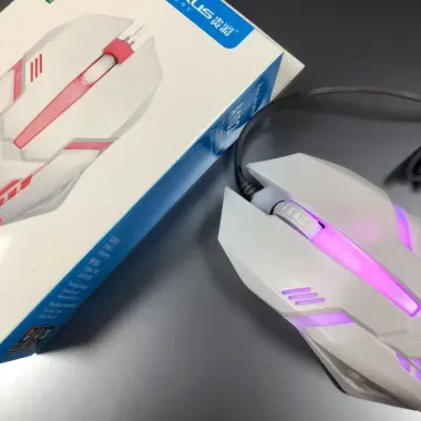 Игровая мышка с RGB подцевткой!