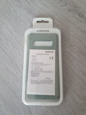 Продам чехол на телефон самсунг С10+