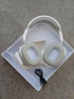 AirPods Max simsiz naushnik