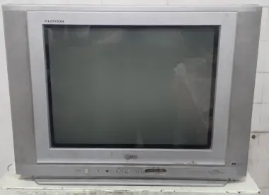 Продам телевизор lg