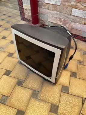 Монитор Dell 14 диагональ