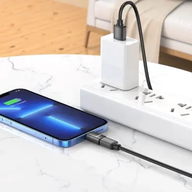 Адаптер для Lightning на Type-C UA17