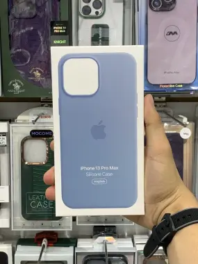 Чехол на iPhone